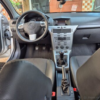 Predám Opel Astra h 2012 - 5
