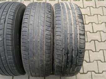 Letne pneu. Falken 215/65 r17 - 5