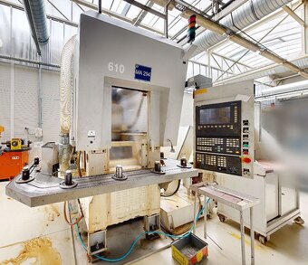 Sústruh revolverový-vertikálny CNC EMAG VSC 250 - 5