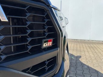 Toyota Hilux GR SPORT 2 MY25 NOVÉ VOZIDLO - 5