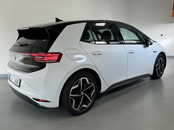 VW ID.3, Pro S 150 Kw 77 Kwh People rv.8/2023 5 míst ČR. - 5