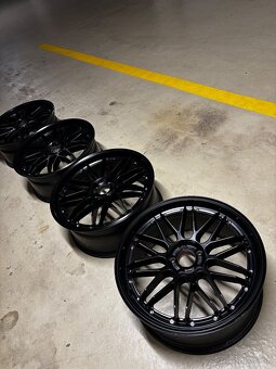 Predam Cierne Disky DOTZ 5x112 R20 - 5
