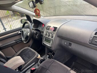 predam volkswagen touran - 5