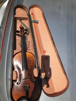 Predam starozitne husle z Rakuskouhorska - 5