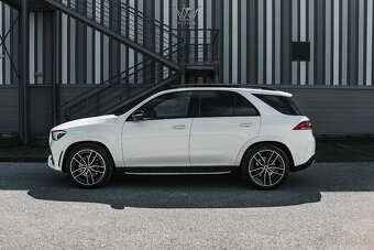 Mercedes-Benz GLE400 d 4MATIC DPH AMG Webasto Burmester Ťažn - 5