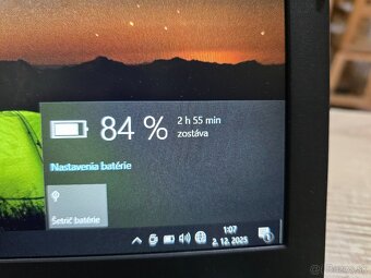 15.6 palcove Lenovo E560 s 8gb ram a intel core i5 procesoro - 5