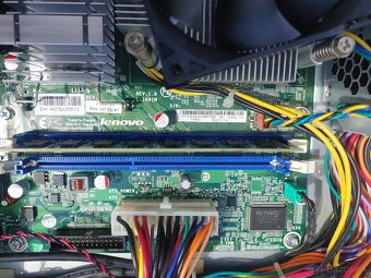 Lenovo TinkCentre M70 SFF - 5