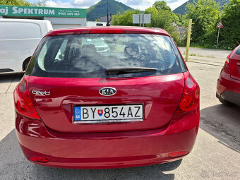 KIA CEED 1,4 benzín 2009 - 5