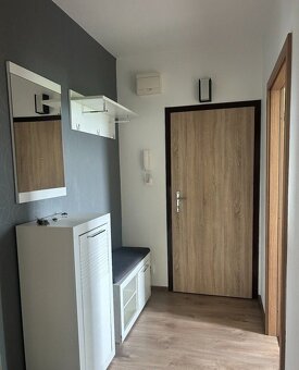 Na prenájom zariadený 3 izbový byt balkón Clementisa Trnava - 5