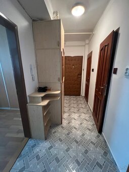 Na predaj 3 izbový byt v Brezne 71m2,centrum,park, - 5