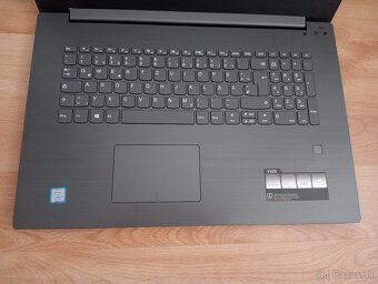 predám Lenovo v320 - Intel core i5 - 8gb ram - ssd - 5