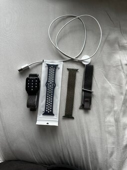⌚ Apple Watch Series 7 - 45mm, plne funkčné - 5