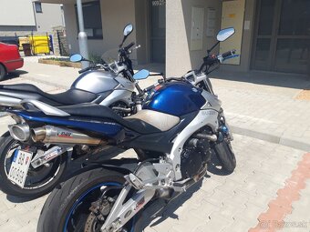 Suzuki GSR 600 - 5