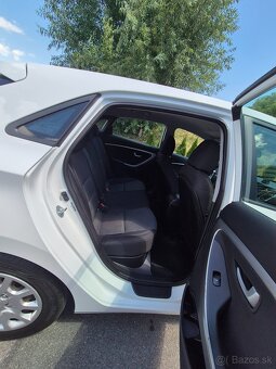 Hyundai i30 1.6crdi - 5