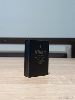 Nikon D3200 + objektív + 2x brašňa + statív - 5