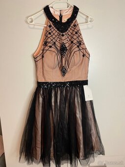 Krátke spoločenske šaty s vysačkou, S - 5