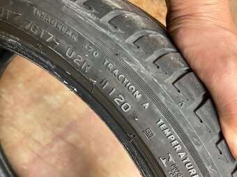 Bridgestone 225/40 R18 letné - 5