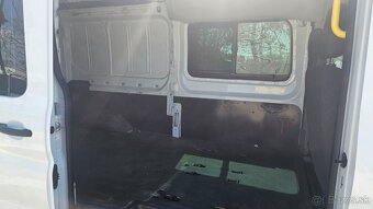 Ford Transit Bus 92kw Manuál 4x4 - 5