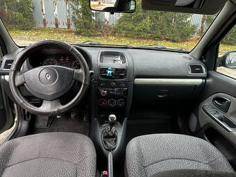 Renault clio 2 - 5
