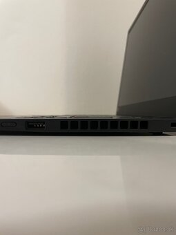 Lenovo ThinkPad X1 Carbon G8 - 5