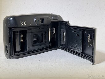 Analógový fotoaparát Yashica Zoomate 70 - 5