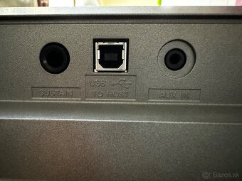 Predám keyboard Yamaha PSR E353 +stojan+pedál - 5
