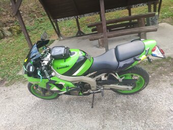 Kawasaki ninja zx6r - 5