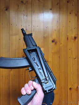 AK-47,AK 74U, hi-capa, výstroj - 5