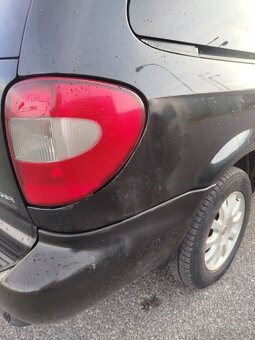 Chrysler voyager - 5