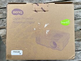 Predám spickovy DLP projektor BENQ MX528 - 5