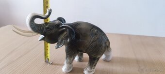 Porcelánový slon Royal Dux - 5