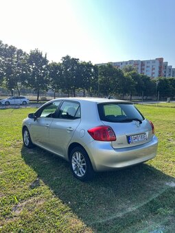 Toyota Auris 1.6 valvematic - 5