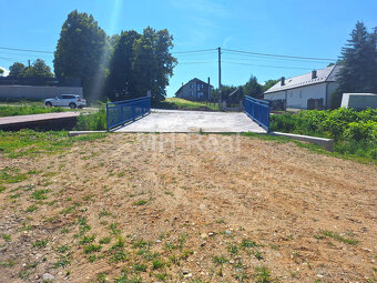 CHRASTNÉ - stavebný pozemok v Peknom prostredí - 5