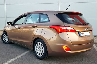 ✓ HYUNDAI I30 CW ✓1.4 CRDI 66kw ✓ Prvý majiteľ ✓NOVÁ STK EK - 5