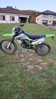 Minirocket Defender 250 - 5