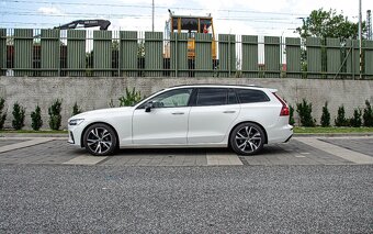 Volvo V60 D4 R-Design A/T - 5