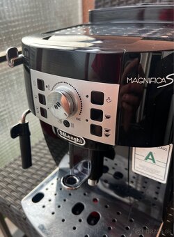 Kávovar Delonghi Magnifica S - 5