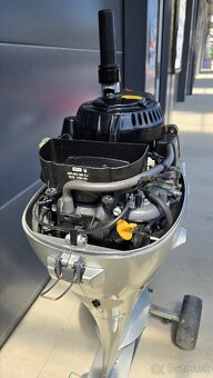 Závesný lodný motor Honda BF10 - 5