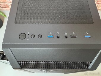 Ryzen 7 7800X3D\32GB\RX 7900GRE\SSD\850W Zdroj - 5