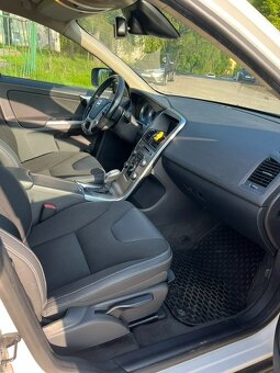 Volvo XC60, D4, 120kW - 5