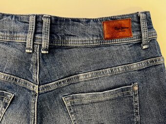 Pepe Jeans rifľové šortky - 5
