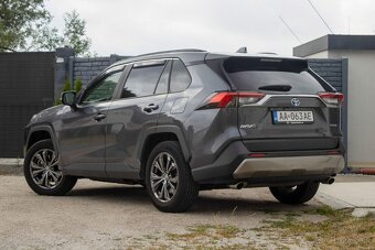 Toyota RAV4 2.5 e-CVT HEV odp.dph /AJ NA SPLÁTKY/ - 5