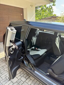 MINI COOPER CLUBMAN ONE R55 - 5