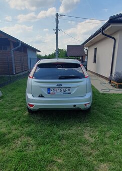 Predám Ford Focus 1,6 benzín r.v.2008 - 5