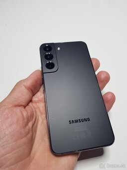 Samsung Galaxy s22 - 5