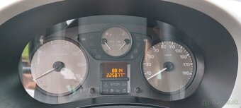 Ponúkam na predaj Citroen Berlingo 1.6 HDi 68 kW XTR - 5