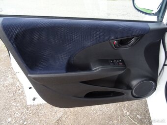 Honda Jazz, 1.2 i-VTEC 66kW 1x majitel servis jen Honda - 5