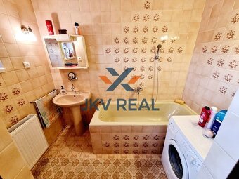 JKV REAL ponúka na predaj 5-izbový dvojpodlažný rodinný dom - 5
