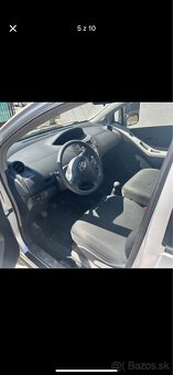 Toyota Yaris r.v2010 - manual - 5