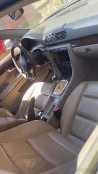 Predám Nepojazdnú audi a4b6 - 5